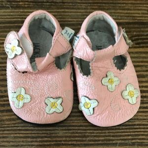 Jack and Lily My Mocs Baby Girl Size 2